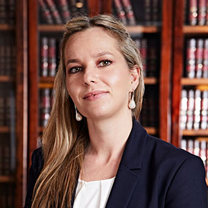Tonia Carstens